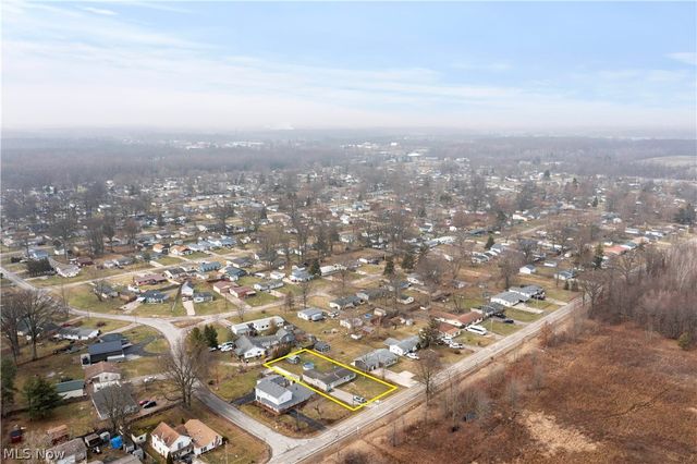 12452 Island Road, Grafton, OH 44044