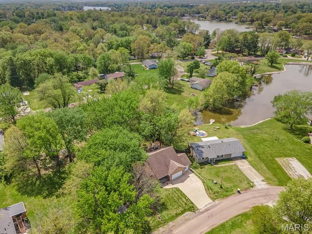 1662 Molokai Court, Worden, IL 62097