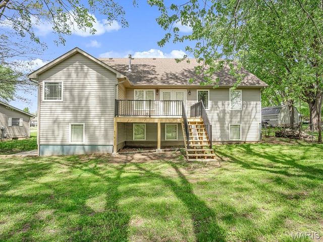 1662 Molokai Court, Worden, IL 62097