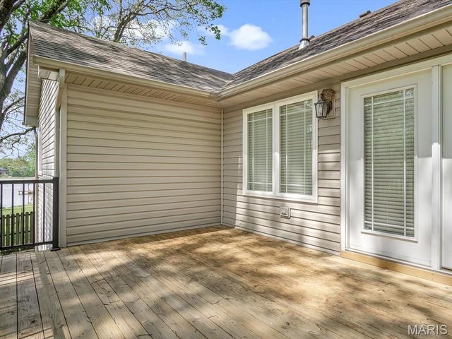 1662 Molokai Court, Worden, IL 62097