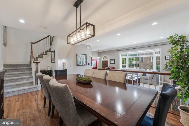 8505 WESTOWN WAY, Vienna, VA 22182