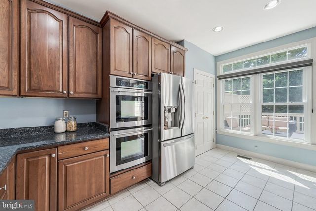 8505 WESTOWN WAY, Vienna, VA 22182