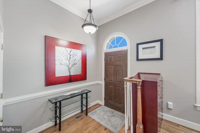 8505 WESTOWN WAY, Vienna, VA 22182