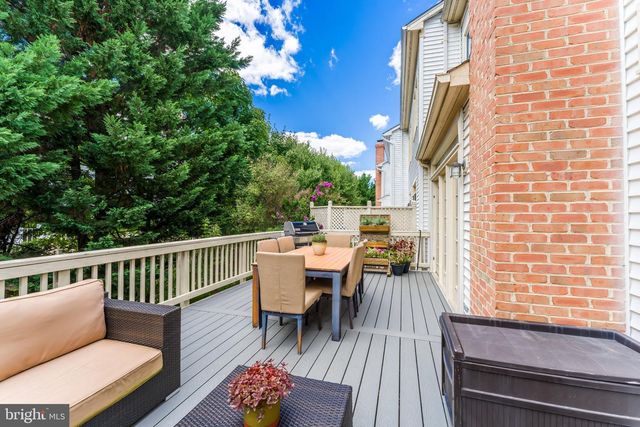 8505 WESTOWN WAY, Vienna, VA 22182