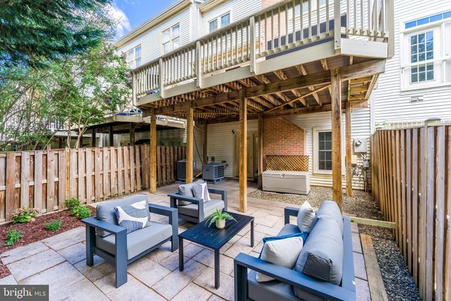8505 WESTOWN WAY, Vienna, VA 22182