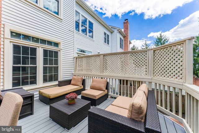 8505 WESTOWN WAY, Vienna, VA 22182