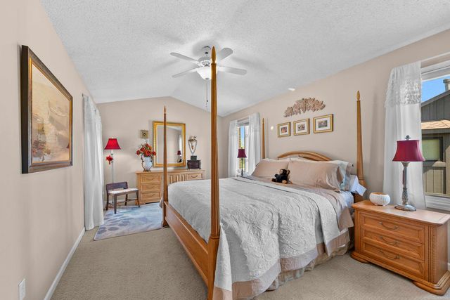 10690 OXBOW HEIGHTS Drive, White Lake Twp, MI 48386