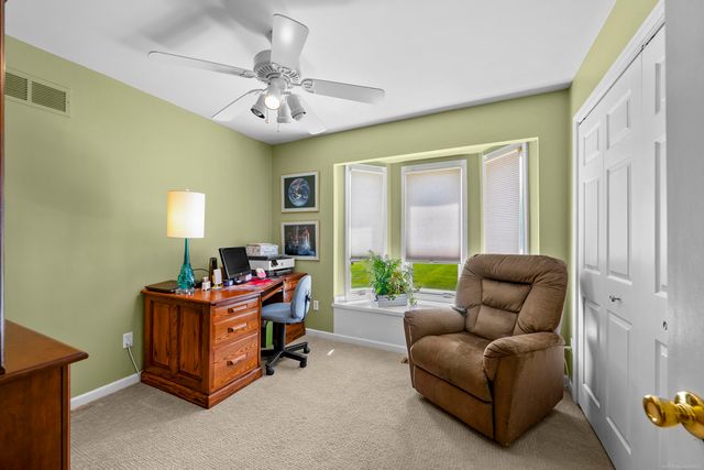 10690 OXBOW HEIGHTS Drive, White Lake Twp, MI 48386
