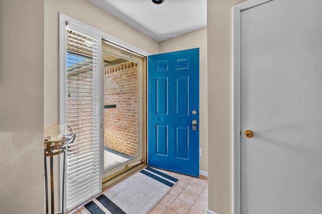 10690 OXBOW HEIGHTS Drive, White Lake Twp, MI 48386