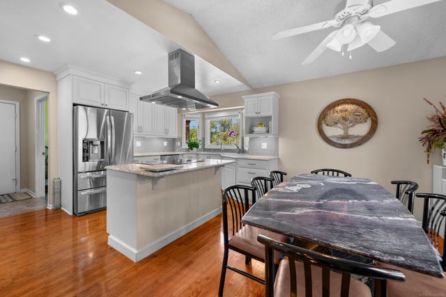 10690 OXBOW HEIGHTS Drive, White Lake Twp, MI 48386