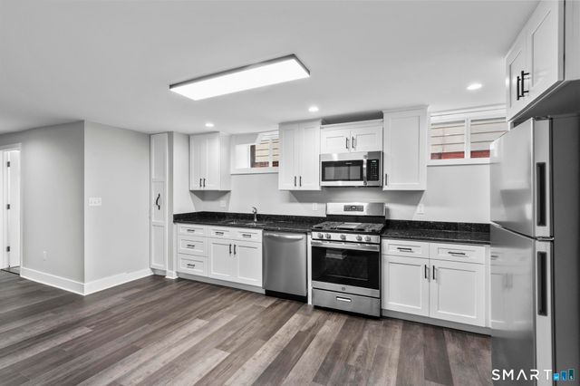 548 Ferry Street, New Haven, CT 06513