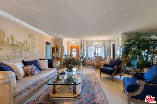 2904 W 137th Street, Gardena, CA 90249