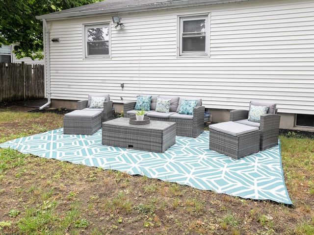 83 Vincent Avenue, North Providence, RI 02904