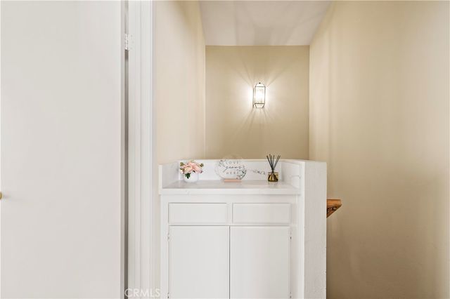 22713 Copper Hill 42, Saugus, CA 91350