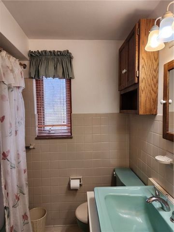 5330 Greensburg Road, Washington Twp, PA 15613