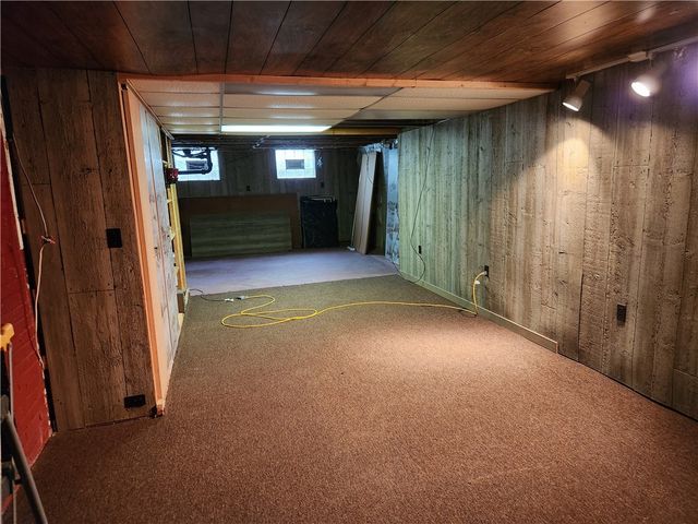 5330 Greensburg Road, Washington Twp, PA 15613