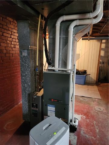 5330 Greensburg Road, Washington Twp, PA 15613