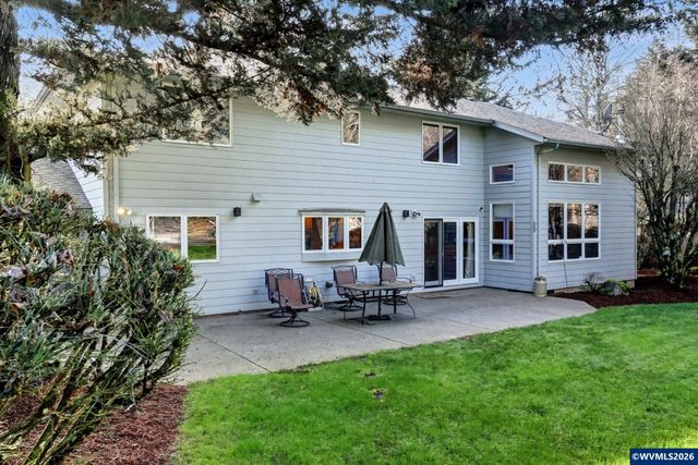 6783 Rippling Brook Dr SE, Salem, OR 97317