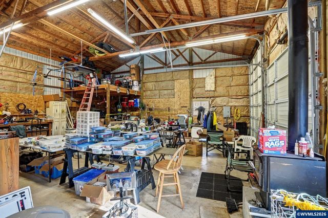 6783 Rippling Brook Dr SE, Salem, OR 97317