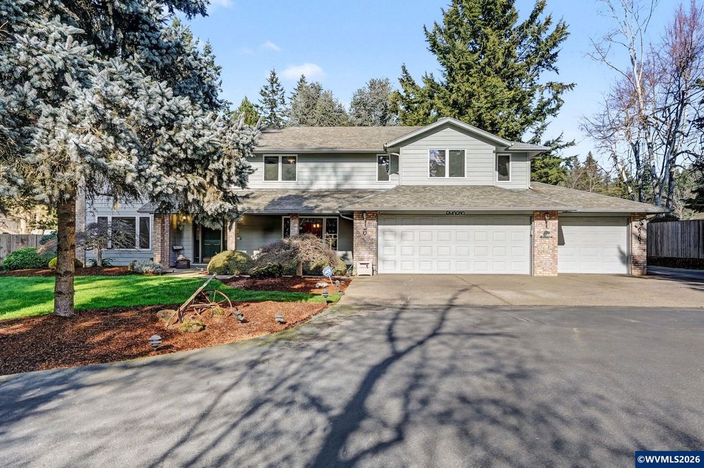 6783 Rippling Brook Dr SE, Salem, OR 97317