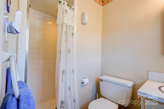 914 Parkwood Road, Shelby, NC 28150