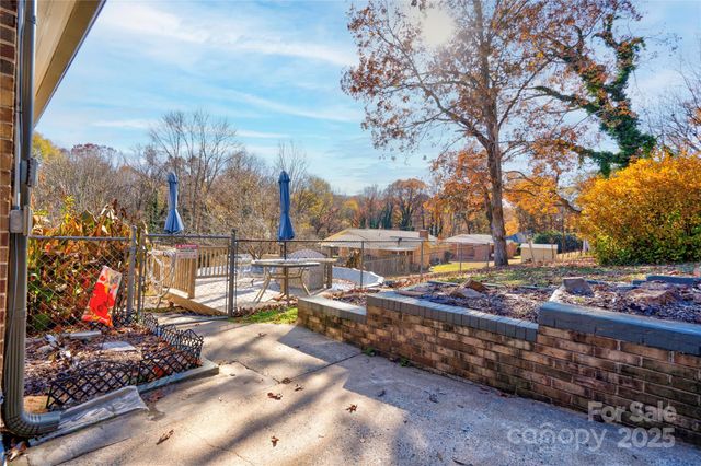 914 Parkwood Road, Shelby, NC 28150