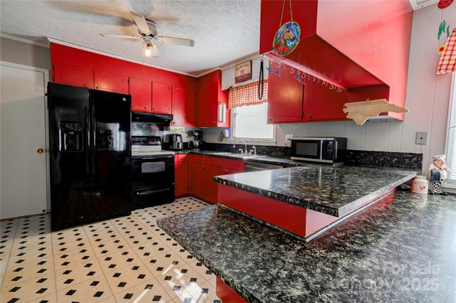 914 Parkwood Road, Shelby, NC 28150