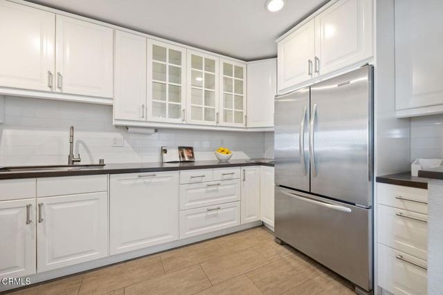 2386 E Del Mar Boulevard 301, Pasadena, CA 91107