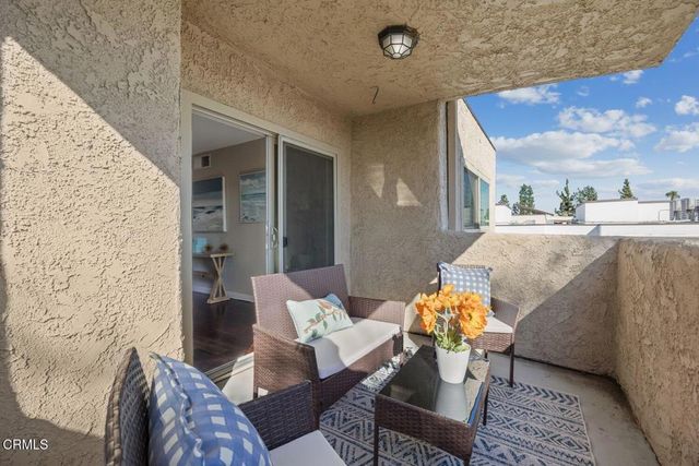 2386 E Del Mar Boulevard 301, Pasadena, CA 91107