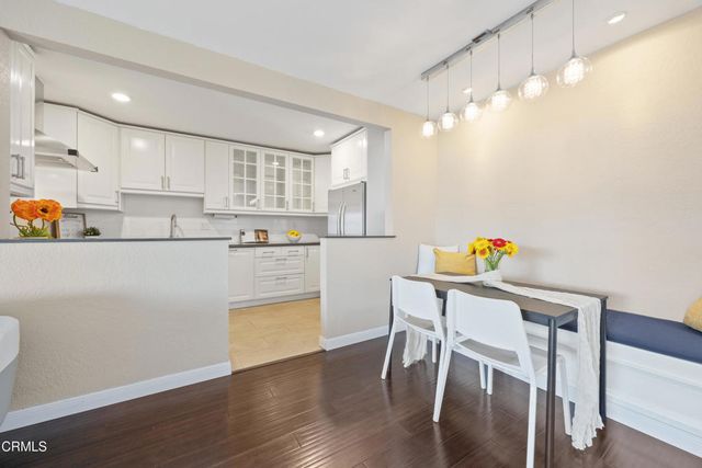 2386 E Del Mar Boulevard 301, Pasadena, CA 91107