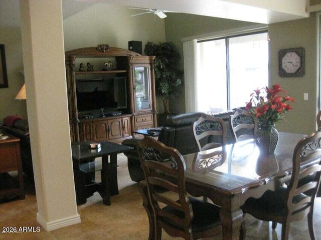 705 W QUEEN CREEK Road 1232, Chandler, AZ 85248