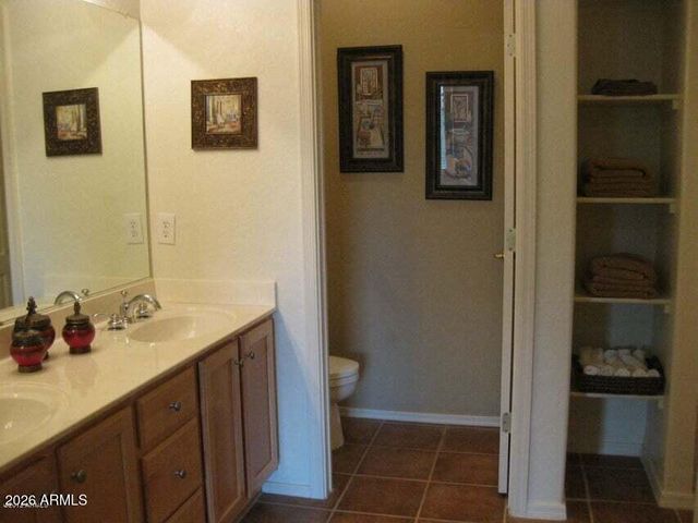 705 W QUEEN CREEK Road 1232, Chandler, AZ 85248