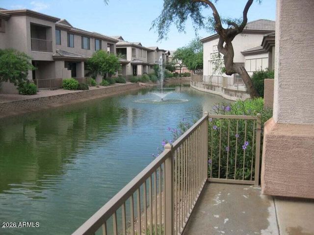 705 W QUEEN CREEK Road 1232, Chandler, AZ 85248