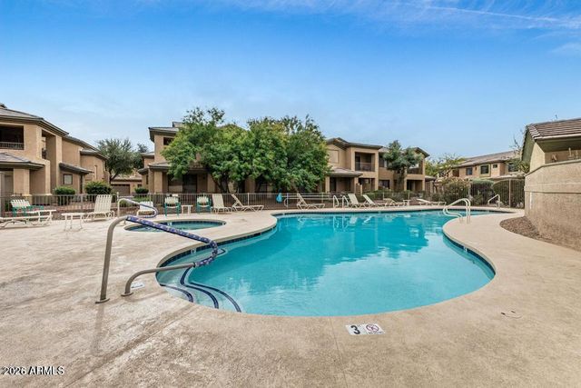 705 W QUEEN CREEK Road 1232, Chandler, AZ 85248