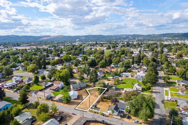 9809 E Boone Ave, Spokane Valley, WA 99206