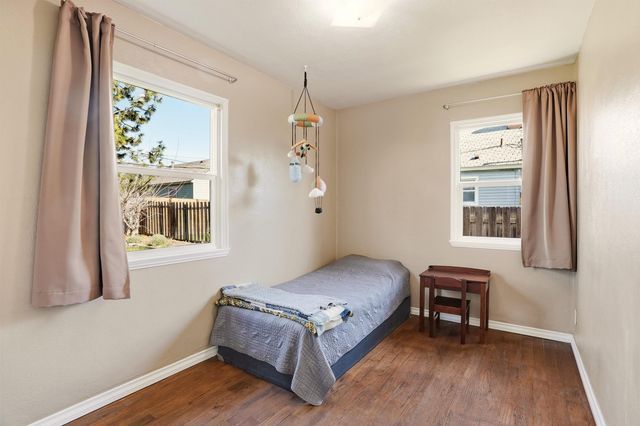 10005 N Andrew St, Spokane, WA 99218