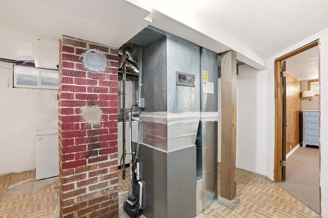 10005 N Andrew St, Spokane, WA 99218