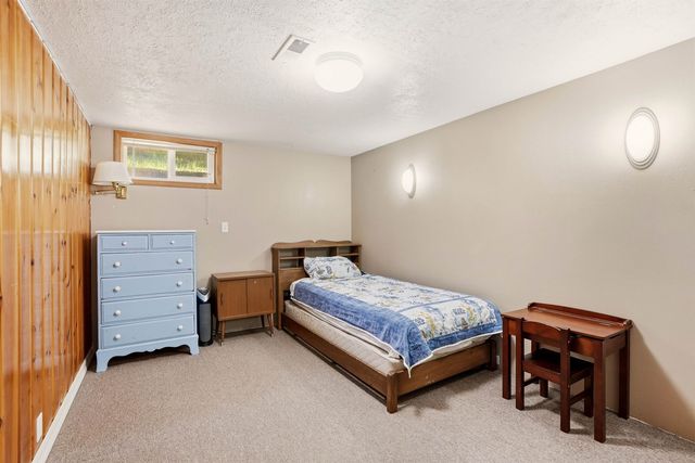 10005 N Andrew St, Spokane, WA 99218