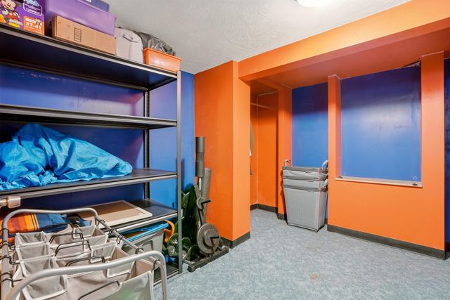 10005 N Andrew St, Spokane, WA 99218