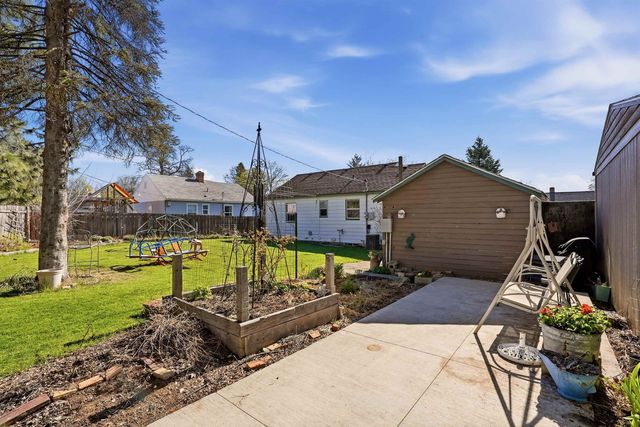 10005 N Andrew St, Spokane, WA 99218