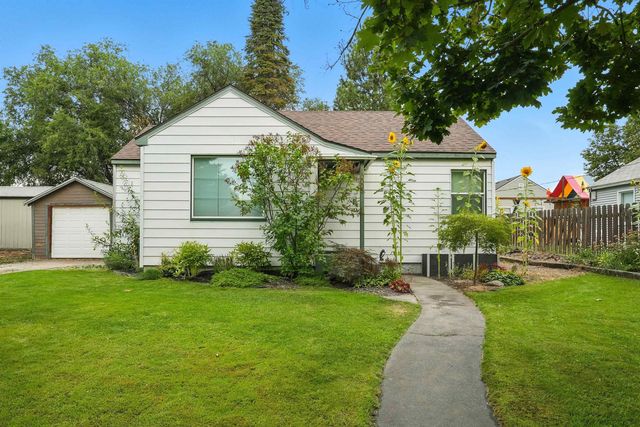 10005 N Andrew St, Spokane, WA 99218