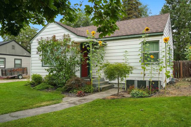 10005 N Andrew St, Spokane, WA 99218