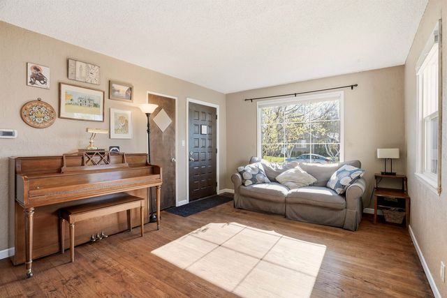 10005 N Andrew St, Spokane, WA 99218