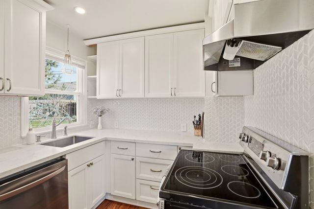 10005 N Andrew St, Spokane, WA 99218