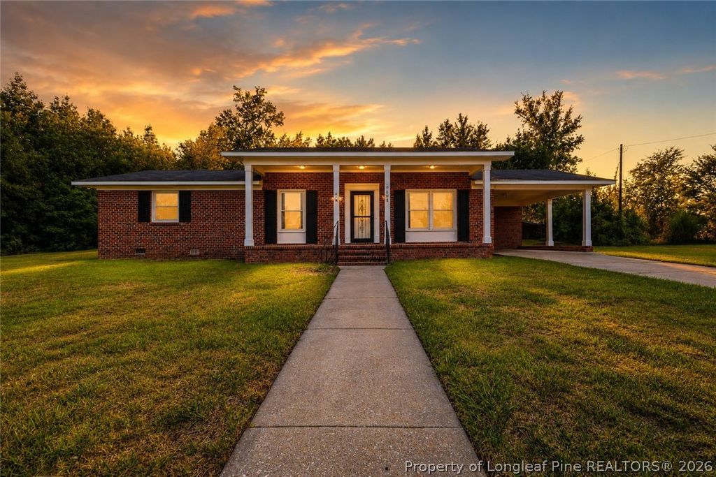 7401 Paxton Drive, Fayetteville, NC 28303 — exterior