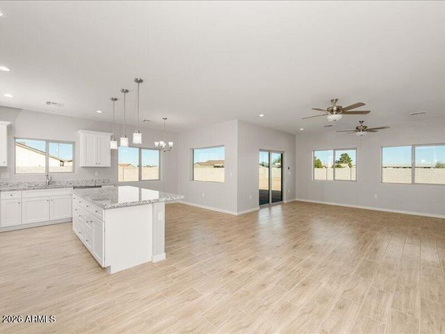9051 W CENTURY Drive, Arizona City, AZ 85123