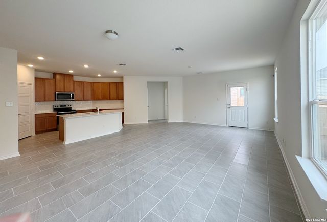 13535 Mudshark, San Antonio, TX 78245