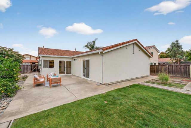 5060 Anaheim Loop, Union City, CA 94587