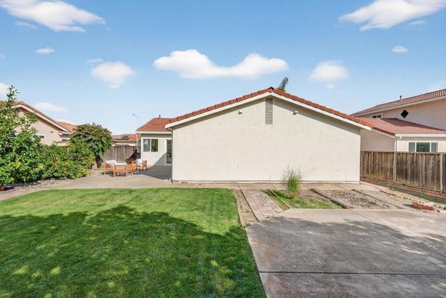 5060 Anaheim Loop, Union City, CA 94587