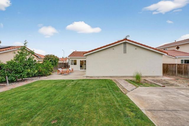 5060 Anaheim Loop, Union City, CA 94587